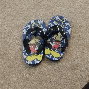 Toddler flip flops